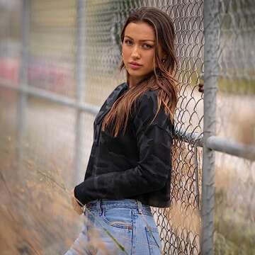 Global Blank Womens Cropped Hoodie Crop Top Sweatshirts for Women Cropped Sweater, Cream Off White, Medium