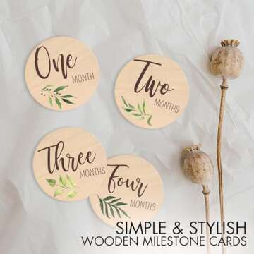 Beautiful Baby Monthly Milestone Cards - The Perfect Newborn Photography Props to Document Your Baby´s Growth - 10 Reversible Wooden Circles/Discs incl. Announcement & Hello World Sign