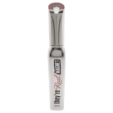 Benefit They’re Real Magnet Mascara for Stunning Lashes