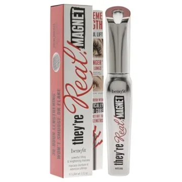 Benefit They’re Real Magnet Mascara for Stunning Lashes
