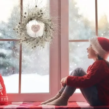 Winter Birch Pinecone Wreath for Festive Decor