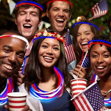 Honoson 22 Inch 8 Inch White Red Blue Glow Stick Bulk, Independence Day Glow Stick Necklaces and Bracelets with Connectors Glow in the Dark Sticks Patriotic Party Favors Decorations (260 Sets)