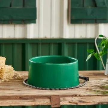 Farm Innovators Heated Pet Water Bowl - 1.5 Gallons, Durable