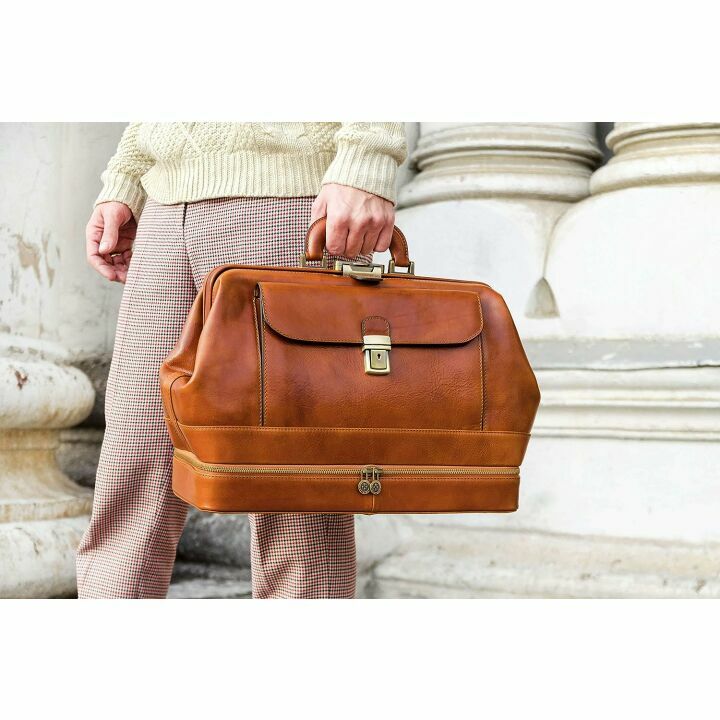 Vintage Leather Doctor Bag - Classic Style Briefcase