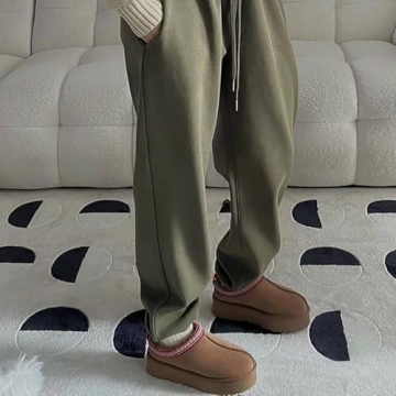 INPAKSA Women's Warm Platform Boots Stylish Anti-Slip