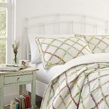 Laura Ashley - Queen Quilt, Reversible Cotton Bedding, Lightweight Home Decor for All Seasons (Ruffle Garden Cream, Queen)