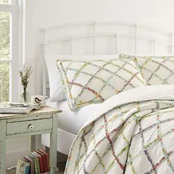 Laura Ashley - Queen Quilt, Reversible Cotton Bedding, Lightweight Home Decor for All Seasons (Ruffle Garden Cream, Queen)