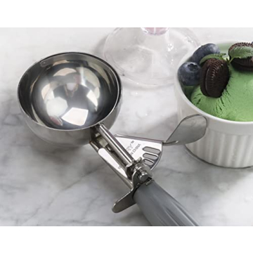 New Star Foodservice 4 oz Portion Server for Perfect Scoops