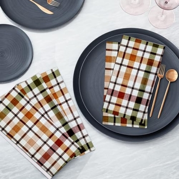 Ruvanti Cloth Napkins Set - Elegant Cotton Napkins for Dining