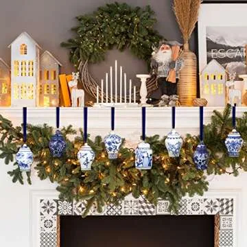 8 Pcs Christmas Mini Ginger Jar Ornaments Chinoiserie Porcelain Hanging Ornaments Ceramic Christmas Ornaments Blue and White Christmas Tree Decorations Christmas Hanging Pendant (Vintage Style)