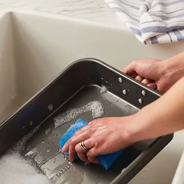 Farberware Nonstick Roaster with Rack - 11" x 15"