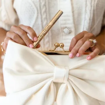 Baublerella Bling Brush, Jewelry Cleaner Pen for Gemstones and Fashion Jewelry, Rinse Free, Made in The USA