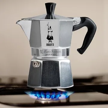 Bialetti - Moka Espress: Iconic Stovetop Espresso Maker, Makes Real Italian Coffee, Moka Pot 6 Cups (6 Oz), Aluminium, Silver