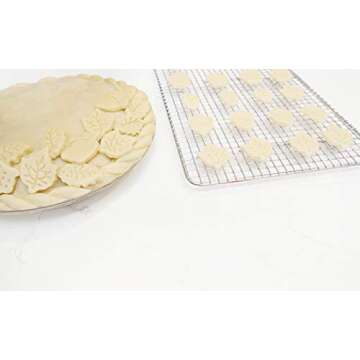 Talisman Designs Plunger Style Pie Crust Cutters, Fall Design, 4-Piece Set