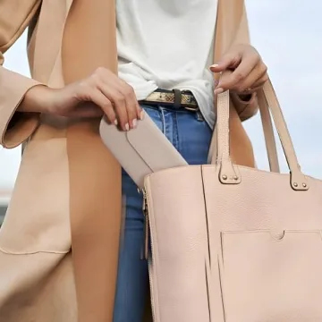 AGIKET Silicone Makeup Brush Holder Travel Case Magnetic Closure