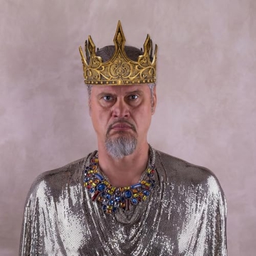 Yilistore Royal King Crown for Halloween and Cosplay