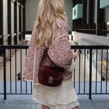 Duyang Women's Cropped Reversible Puffer Jacket