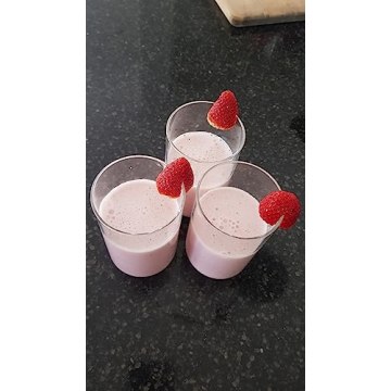 Indus Farms Superfoods Strawberry Powder, 8oz Natural