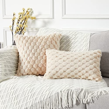 Yaertun Soft Cozy Decorative Faux Fur Pillow Covers