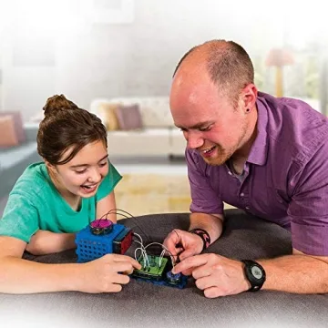 SmartLab Toys Smart Circuits Kit for Creative Learning