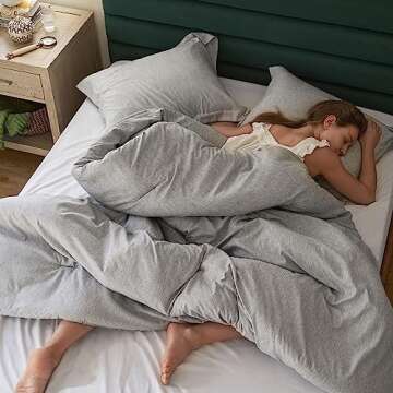 Bedsure Queen Comforter Set - Grey Soft Bedding for All Seasons, Cationic Dyed Bed Set, 3 Pieces, 1 Queen Size Comforter (90"x90") and 2 Pillow Shams (20"x26"+2")