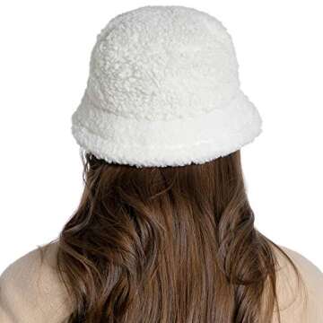 Women's Warm Vintage Cloche Bucket Hat for Winter