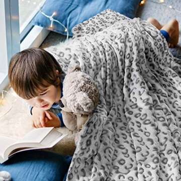 HOMEIDEAS Fleece Flannel Printed Blanket Twin Size, 50X60 Inches Soft Lightweight Microfiber Throw Blanket for Couch/Sofa/Bed for All Season, Leopard/Cheetah, Grey