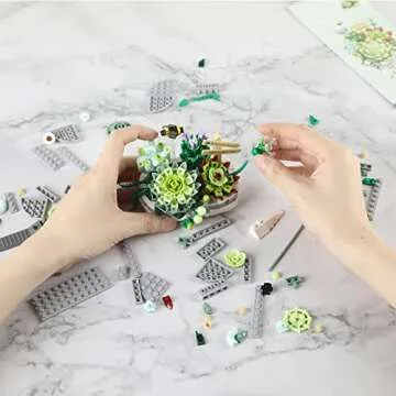 QLT QIAOLETONG Mini Bricks Bonsai Model Creative DIY Simulation Mini Particle Flower Botanical Collection Construction Building Toy (Not Compatible with Major Brands)