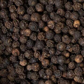 Premium Cambodian Black Peppercorns for Cooking Artisan Flavors