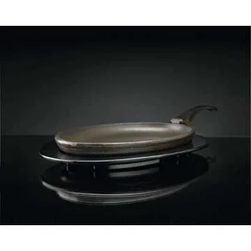 Napoleon Cast Iron Skillet - Versatile BBQ Accessory for All Cooks