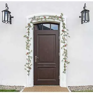 CraftMore Christmas Smokey Pine and Red Berry Garland 6 Feet