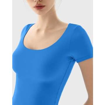 PUMIEY Women’s Short Sleeve Scoop Neck T-Shirt