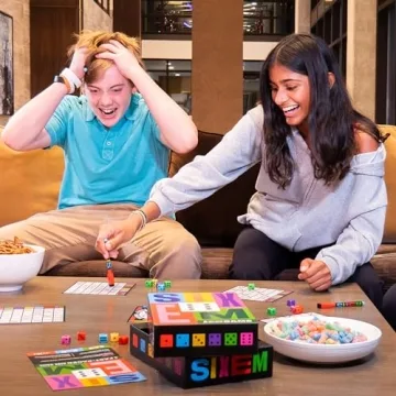 Hootenanny Games SIXEM Dice Game for Fast-Paced Fun