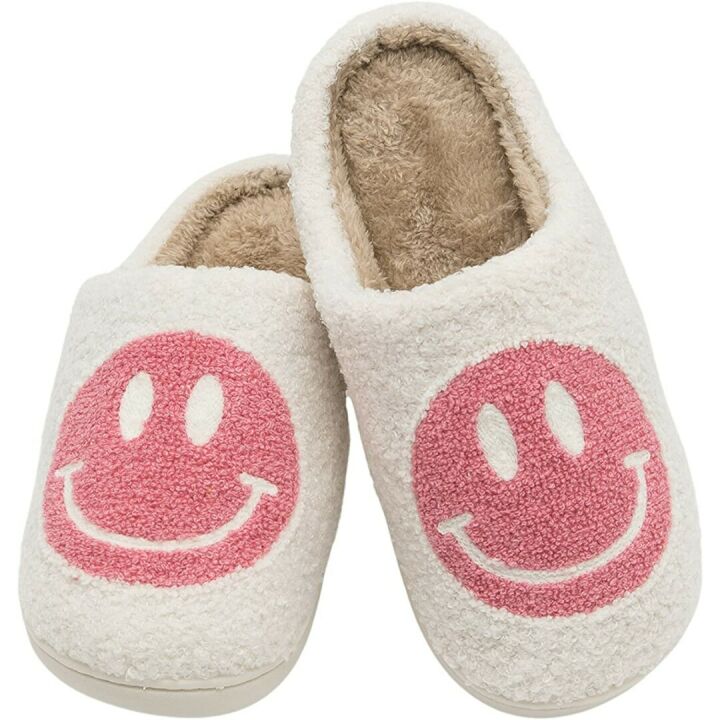Cozy Retro Smiley Face Slip-On Slippers for All