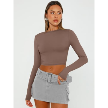 Trendy Queen Women's Long Sleeve Crop Tops for Stylish Comfort