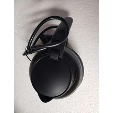 Gourmia GK320 Travel Foldable Electric Kettle - Dual Voltage - Food Grade Silicone, Collapses for Easy & Convenient Storage, Boil Dry Protection, .6 Quart - Black