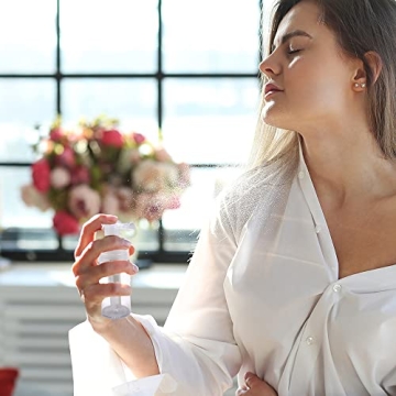 AKOAK Portable Powder Dispenser for Travel and Home