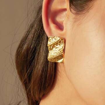 Colkiow Large Chunky Gold Earrings for Women trendy Vintage Statement Hammered Gold Stud Earrings Lightweight and Hypoallergenic