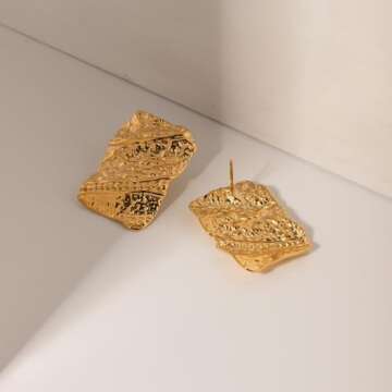 Colkiow Large Chunky Gold Earrings for Women trendy Vintage Statement Hammered Gold Stud Earrings Lightweight and Hypoallergenic