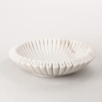 Elegant Handmade Marble Scallop Bowl - Perfect Gift Idea