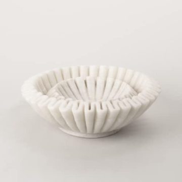 Elegant Handmade Marble Scallop Bowl - Perfect Gift Idea