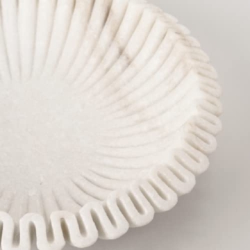 Elegant Handmade Marble Scallop Bowl - Perfect Gift Idea