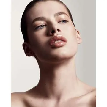 FENTY BEAUTY Gloss Bomb Universal Lip Luminizer 2ml - COLOR FENTY GLOW 01