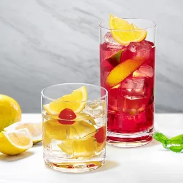 Amazing Abby 12-Ounce Shatter-Proof Plastic Tumblers Set