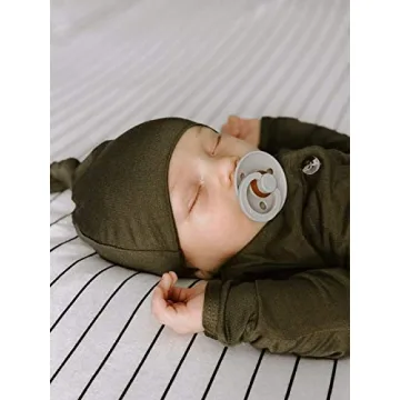 Olive Swaddle Blanket & Hat Set for Newborns - Soft & Cozy