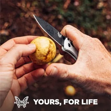 Benchmade Mini Bugout Knife - Lightweight EDC Essential