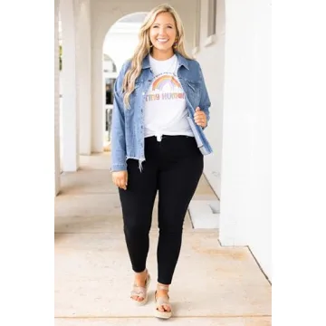 Plus Size Fleece-Lined Leggings with Pockets - 1X-4X