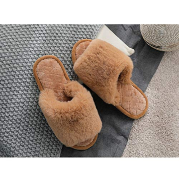 Stylish HUMIWA Women's Fuzzy Fur Flat Slippers for Comfort