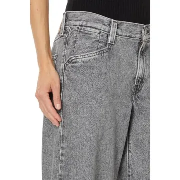 Levi's 94 Baggy Wide Leg Jean for Women in Plus Sizes
