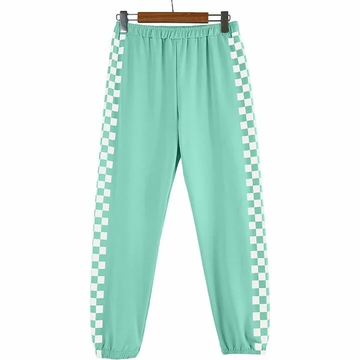 Trendy 2 Piece Girls Outfit with Crop Tops & Sweats